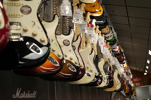Electric guitar used for rock, pop, blues, funk and metal